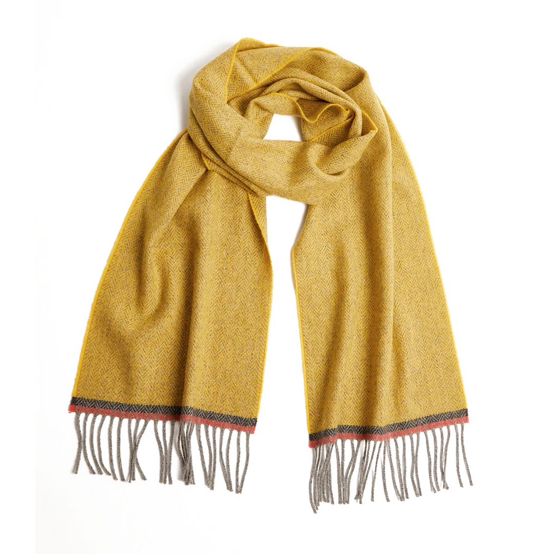 Écharpe en laine d’agneau avec franges contrastées