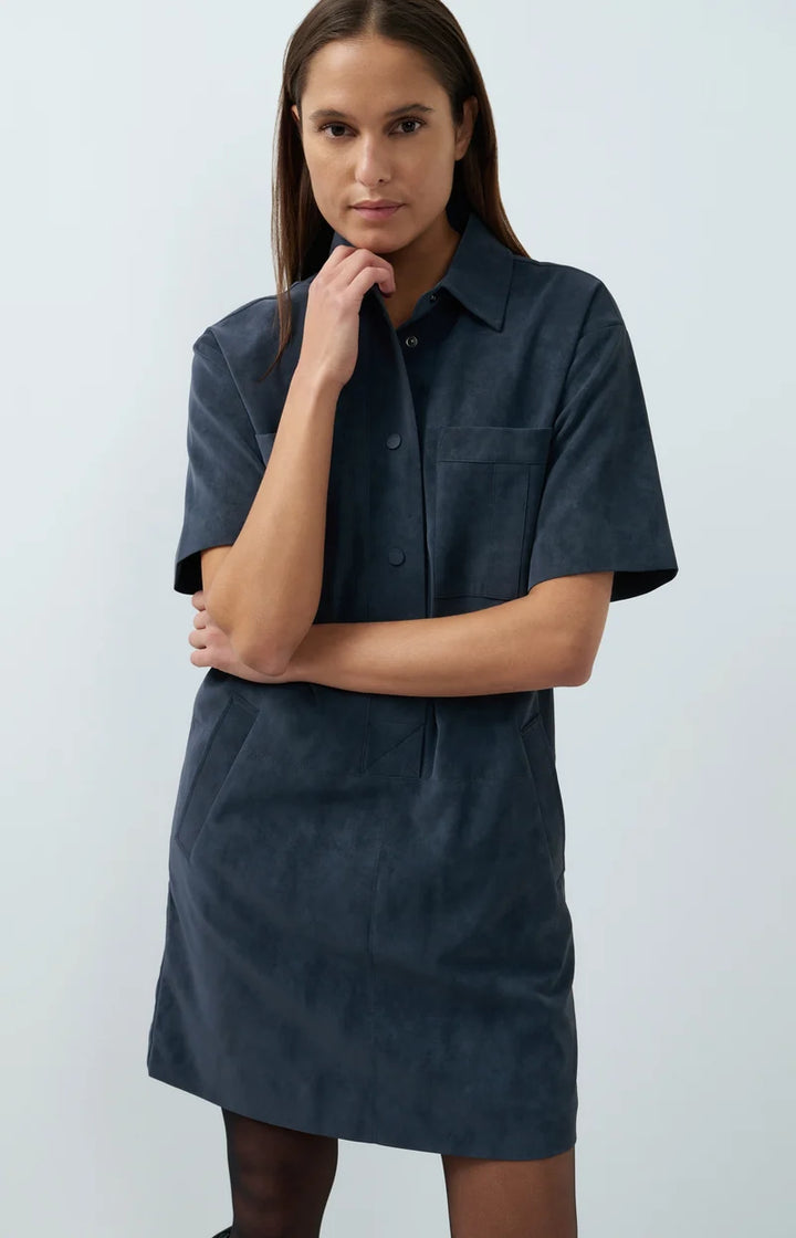 Robe chemise en suédine à manches courtes - Décontractée au toucher velouté