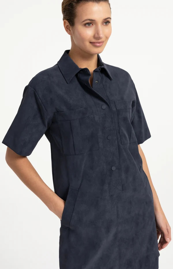 Robe chemise en suédine à manches courtes - Décontractée au toucher velouté