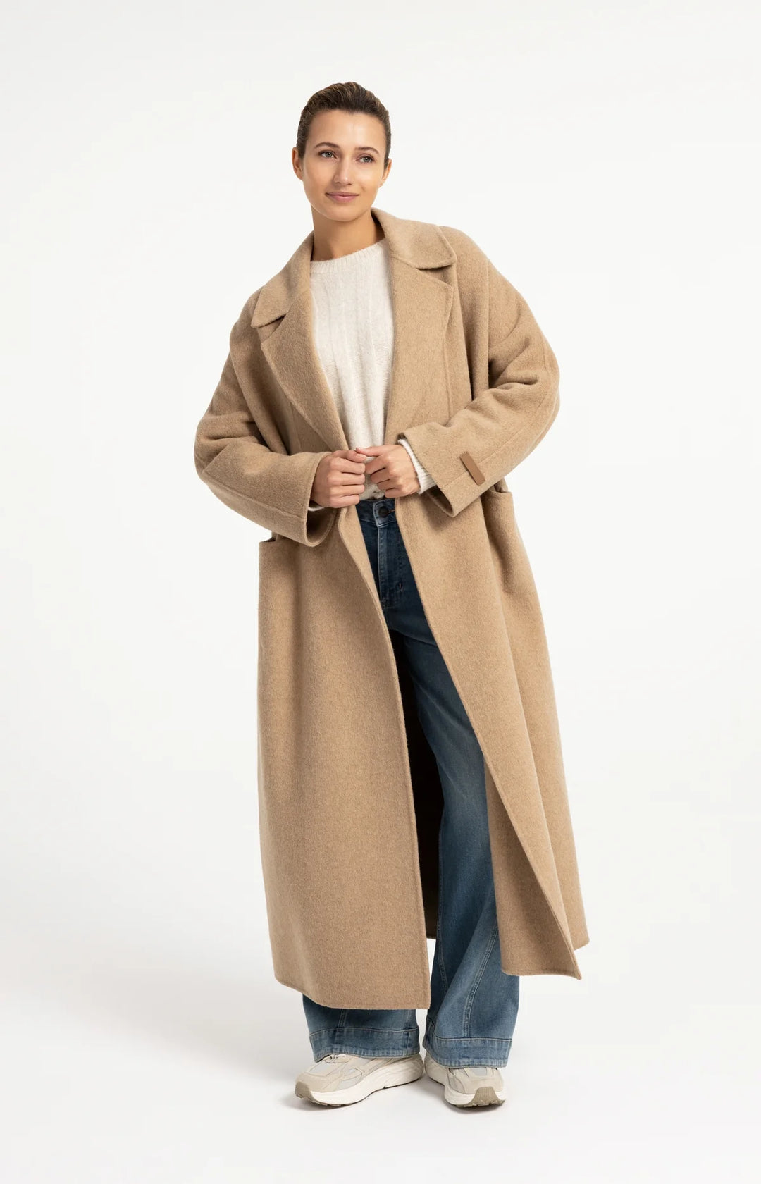 Pull en maille côtelée à emmanchures chauve-souris et cordon - Au style moderne