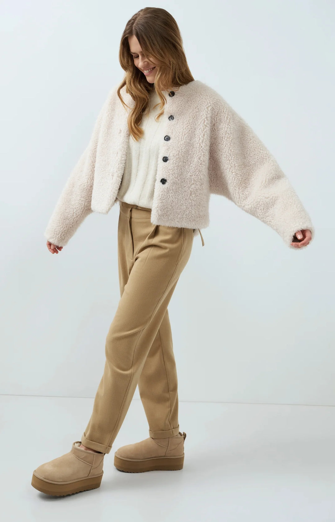 Pull en maille côtelée à emmanchures chauve-souris et cordon - Au style moderne