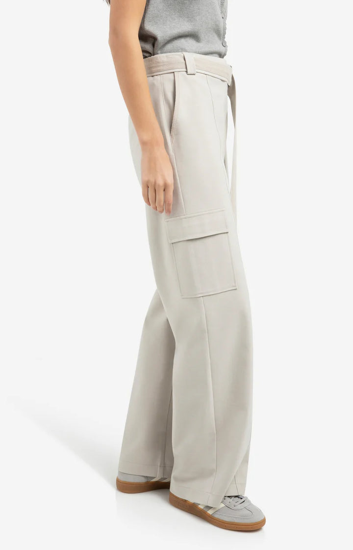 Pantalon cargo taille haute – Jambe large avec ceinture assortie