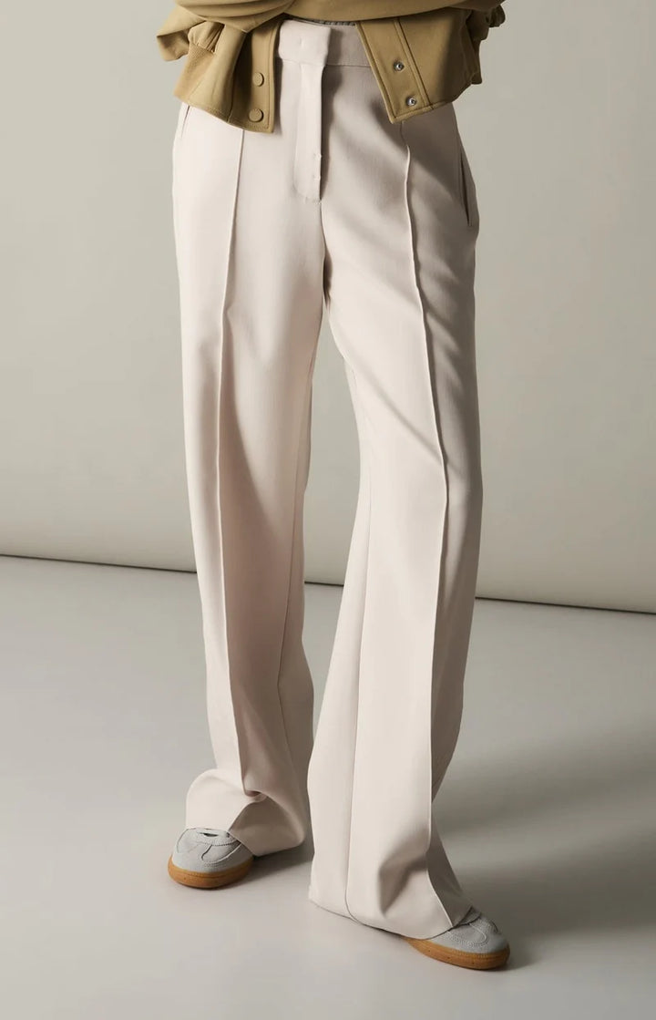Wide-leg high-waisted trousers – Structured woven fabric and topstitch details
