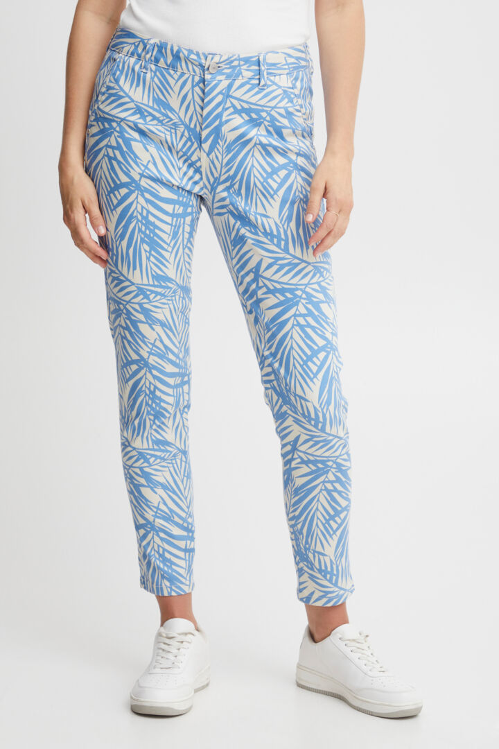 Pantalon style jeans à imprimé palmier
